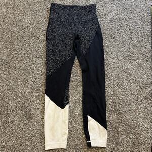 LULULEMON Women's Wunder Under Hi-Rise 7/8 Tight (Special Edition) 25" Size 4